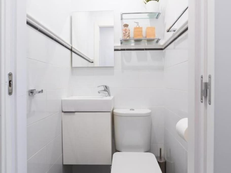 Chic Casa Cathedral At Calle Fresca 2-bedroom In City Center Appartement