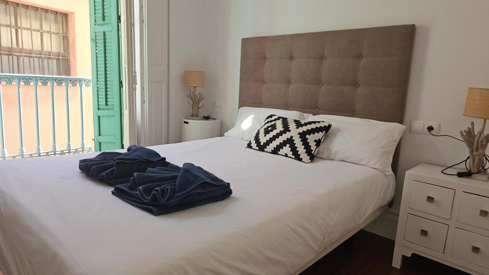 Appartement Chic Casa Cathedral At Calle Fresca 2-bedroom In City Center Málaga
